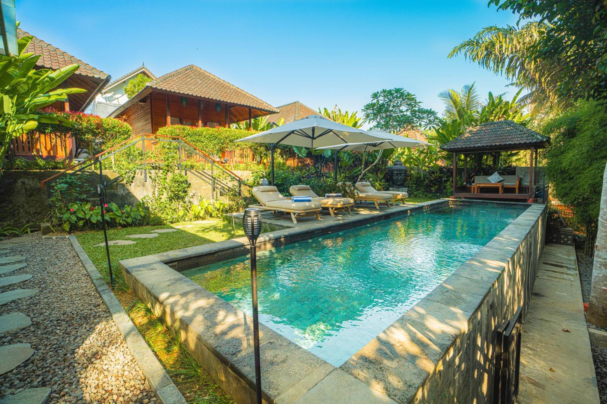 Rumanero Bunglows Ubud  Exterior photo
