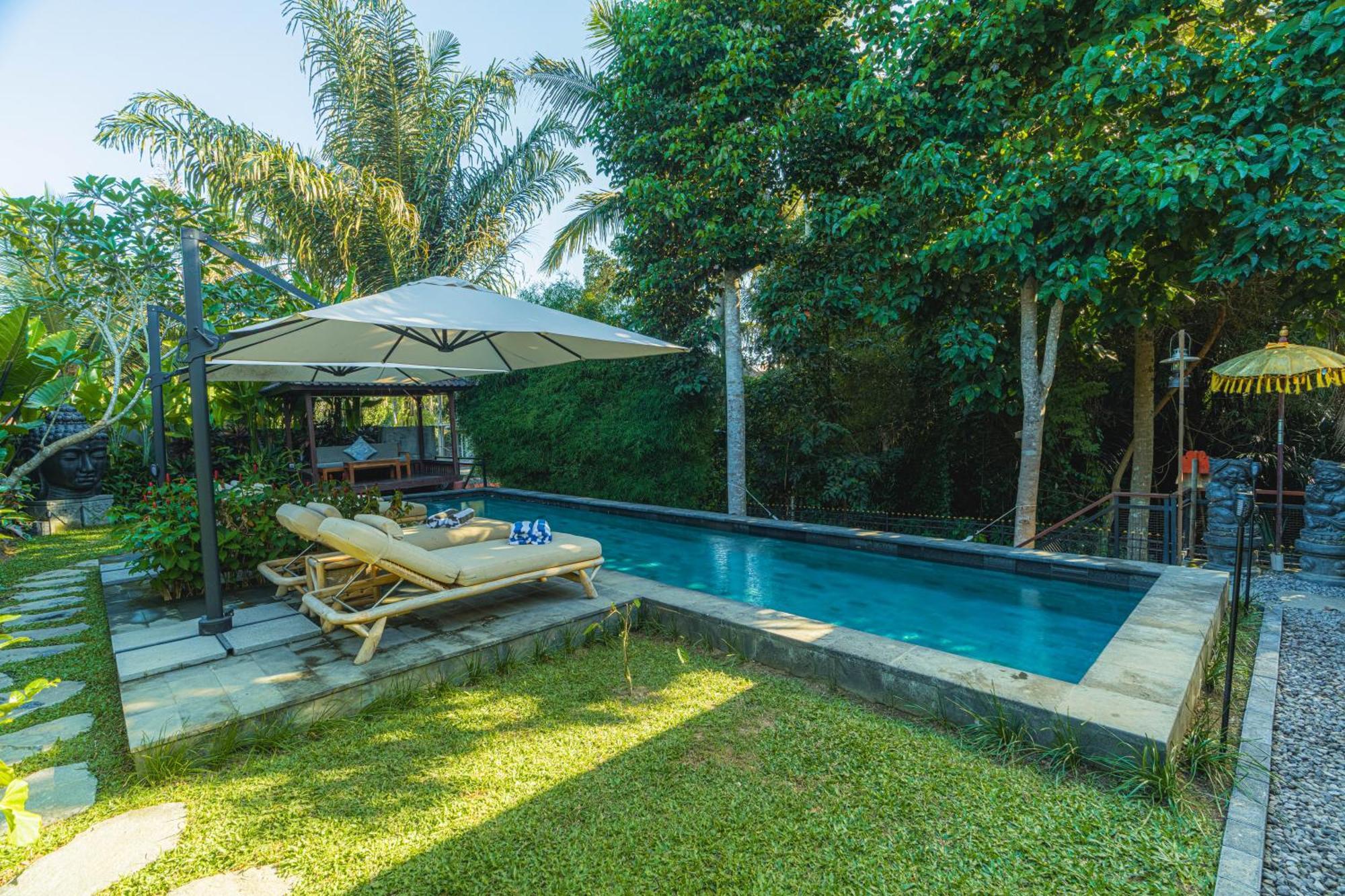 Rumanero Bunglows Ubud  Exterior photo